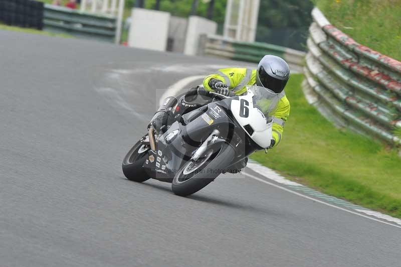 Mallory park Leicestershire;Mallory park photographs;Motorcycle action photographs;classic bikes;event digital images;eventdigitalimages;mallory park;no limits trackday;peter wileman photography;vintage bikes;vintage motorcycles;vmcc festival 1000 bikes