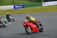 Mallory-park-Leicestershire;Mallory-park-photographs;Motorcycle-action-photographs;classic-bikes;event-digital-images;eventdigitalimages;mallory-park;no-limits-trackday;peter-wileman-photography;vintage-bikes;vintage-motorcycles;vmcc-festival-1000-bikes