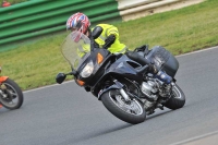 Mallory-park-Leicestershire;Mallory-park-photographs;Motorcycle-action-photographs;classic-bikes;event-digital-images;eventdigitalimages;mallory-park;no-limits-trackday;peter-wileman-photography;vintage-bikes;vintage-motorcycles;vmcc-festival-1000-bikes