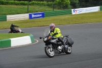 Mallory-park-Leicestershire;Mallory-park-photographs;Motorcycle-action-photographs;classic-bikes;event-digital-images;eventdigitalimages;mallory-park;no-limits-trackday;peter-wileman-photography;vintage-bikes;vintage-motorcycles;vmcc-festival-1000-bikes