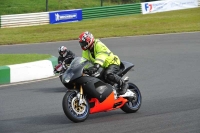 Mallory-park-Leicestershire;Mallory-park-photographs;Motorcycle-action-photographs;classic-bikes;event-digital-images;eventdigitalimages;mallory-park;no-limits-trackday;peter-wileman-photography;vintage-bikes;vintage-motorcycles;vmcc-festival-1000-bikes