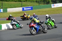 Mallory-park-Leicestershire;Mallory-park-photographs;Motorcycle-action-photographs;classic-bikes;event-digital-images;eventdigitalimages;mallory-park;no-limits-trackday;peter-wileman-photography;vintage-bikes;vintage-motorcycles;vmcc-festival-1000-bikes