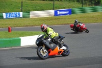 Mallory-park-Leicestershire;Mallory-park-photographs;Motorcycle-action-photographs;classic-bikes;event-digital-images;eventdigitalimages;mallory-park;no-limits-trackday;peter-wileman-photography;vintage-bikes;vintage-motorcycles;vmcc-festival-1000-bikes