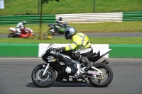 Mallory-park-Leicestershire;Mallory-park-photographs;Motorcycle-action-photographs;classic-bikes;event-digital-images;eventdigitalimages;mallory-park;no-limits-trackday;peter-wileman-photography;vintage-bikes;vintage-motorcycles;vmcc-festival-1000-bikes