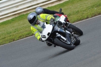 Mallory-park-Leicestershire;Mallory-park-photographs;Motorcycle-action-photographs;classic-bikes;event-digital-images;eventdigitalimages;mallory-park;no-limits-trackday;peter-wileman-photography;vintage-bikes;vintage-motorcycles;vmcc-festival-1000-bikes