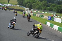 Mallory-park-Leicestershire;Mallory-park-photographs;Motorcycle-action-photographs;classic-bikes;event-digital-images;eventdigitalimages;mallory-park;no-limits-trackday;peter-wileman-photography;vintage-bikes;vintage-motorcycles;vmcc-festival-1000-bikes