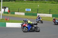 Mallory-park-Leicestershire;Mallory-park-photographs;Motorcycle-action-photographs;classic-bikes;event-digital-images;eventdigitalimages;mallory-park;no-limits-trackday;peter-wileman-photography;vintage-bikes;vintage-motorcycles;vmcc-festival-1000-bikes