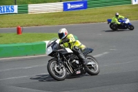 Mallory-park-Leicestershire;Mallory-park-photographs;Motorcycle-action-photographs;classic-bikes;event-digital-images;eventdigitalimages;mallory-park;no-limits-trackday;peter-wileman-photography;vintage-bikes;vintage-motorcycles;vmcc-festival-1000-bikes