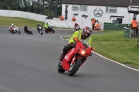 Mallory-park-Leicestershire;Mallory-park-photographs;Motorcycle-action-photographs;classic-bikes;event-digital-images;eventdigitalimages;mallory-park;no-limits-trackday;peter-wileman-photography;vintage-bikes;vintage-motorcycles;vmcc-festival-1000-bikes