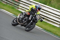 Mallory-park-Leicestershire;Mallory-park-photographs;Motorcycle-action-photographs;classic-bikes;event-digital-images;eventdigitalimages;mallory-park;no-limits-trackday;peter-wileman-photography;vintage-bikes;vintage-motorcycles;vmcc-festival-1000-bikes