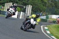 Mallory-park-Leicestershire;Mallory-park-photographs;Motorcycle-action-photographs;classic-bikes;event-digital-images;eventdigitalimages;mallory-park;no-limits-trackday;peter-wileman-photography;vintage-bikes;vintage-motorcycles;vmcc-festival-1000-bikes