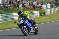 Mallory-park-Leicestershire;Mallory-park-photographs;Motorcycle-action-photographs;classic-bikes;event-digital-images;eventdigitalimages;mallory-park;no-limits-trackday;peter-wileman-photography;vintage-bikes;vintage-motorcycles;vmcc-festival-1000-bikes