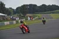 Mallory-park-Leicestershire;Mallory-park-photographs;Motorcycle-action-photographs;classic-bikes;event-digital-images;eventdigitalimages;mallory-park;no-limits-trackday;peter-wileman-photography;vintage-bikes;vintage-motorcycles;vmcc-festival-1000-bikes