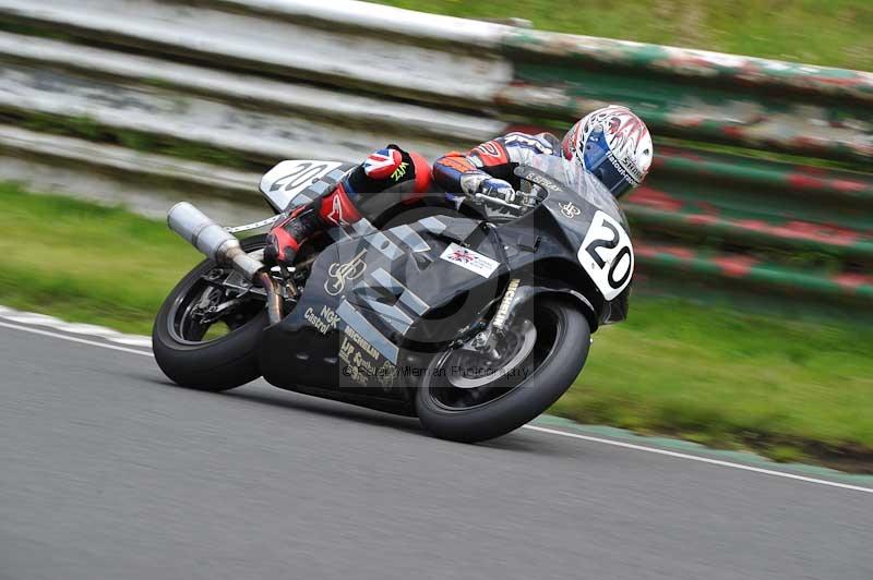 Mallory park Leicestershire;Mallory park photographs;Motorcycle action photographs;classic bikes;event digital images;eventdigitalimages;mallory park;no limits trackday;peter wileman photography;vintage bikes;vintage motorcycles;vmcc festival 1000 bikes