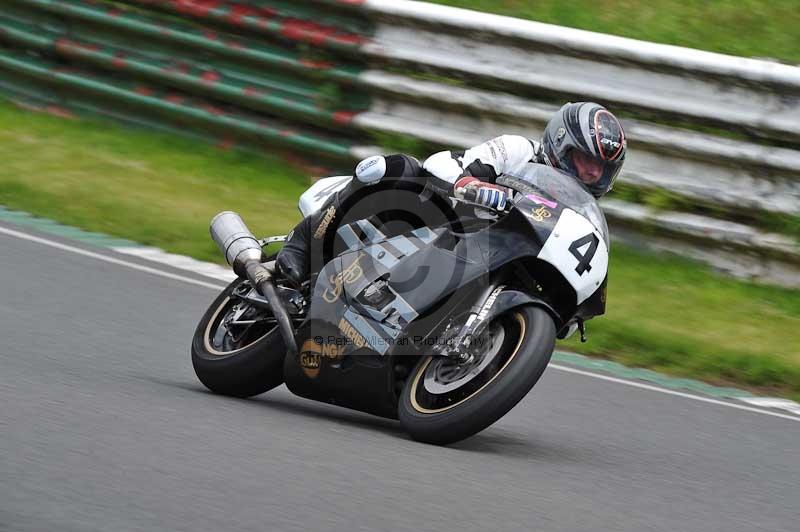 Mallory park Leicestershire;Mallory park photographs;Motorcycle action photographs;classic bikes;event digital images;eventdigitalimages;mallory park;no limits trackday;peter wileman photography;vintage bikes;vintage motorcycles;vmcc festival 1000 bikes