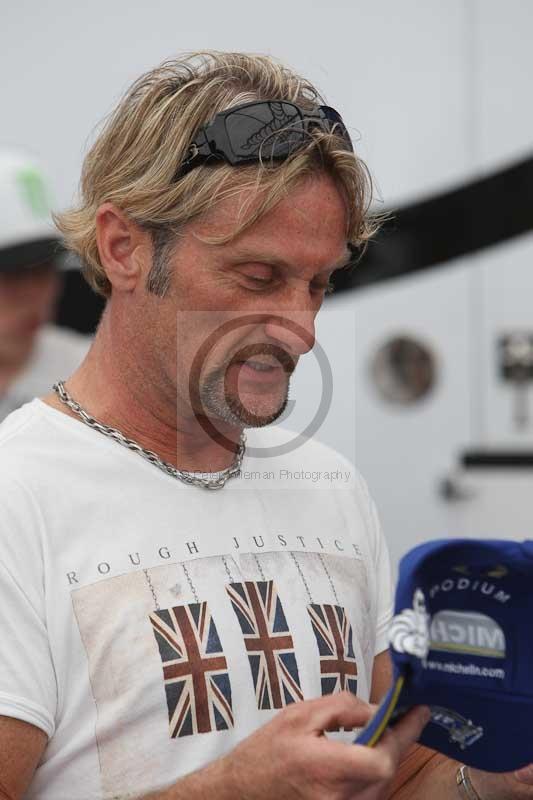 Mallory park Leicestershire;Mallory park photographs;Motorcycle action photographs;classic bikes;event digital images;eventdigitalimages;mallory park;no limits trackday;peter wileman photography;vintage bikes;vintage motorcycles;vmcc festival 1000 bikes