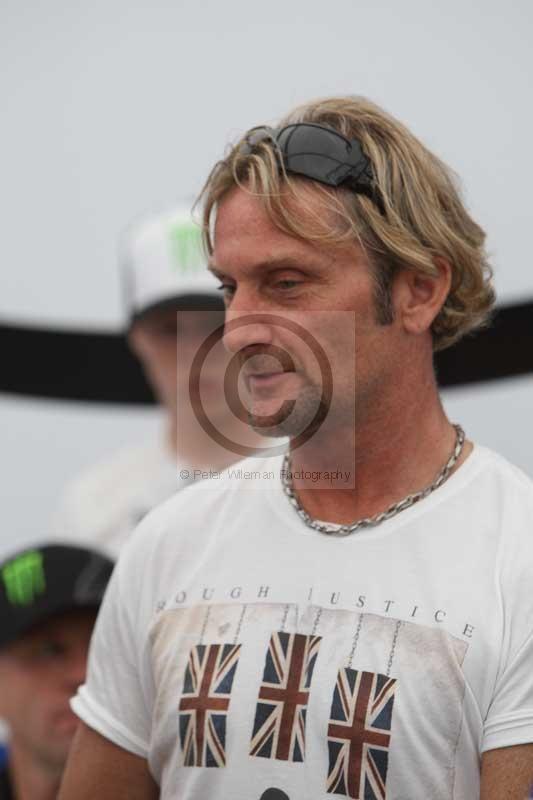 Mallory park Leicestershire;Mallory park photographs;Motorcycle action photographs;classic bikes;event digital images;eventdigitalimages;mallory park;no limits trackday;peter wileman photography;vintage bikes;vintage motorcycles;vmcc festival 1000 bikes