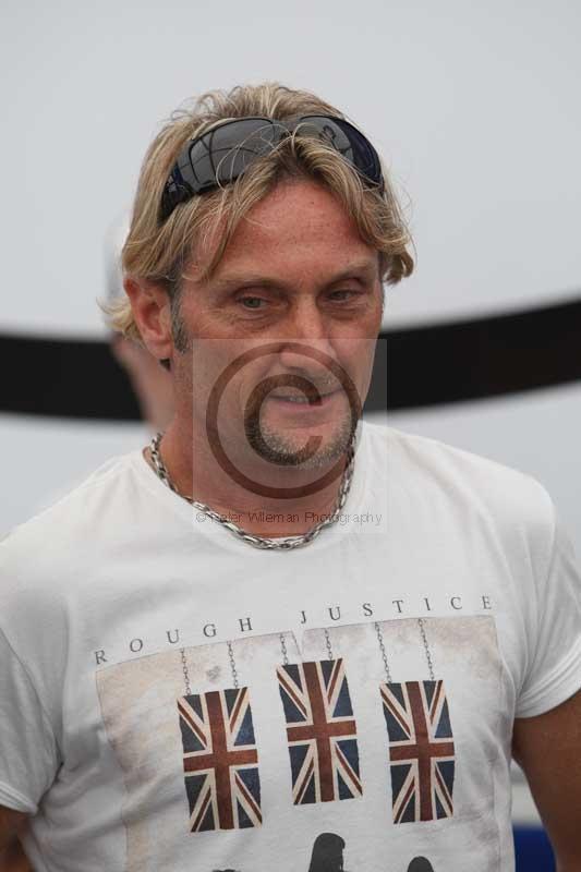 Mallory park Leicestershire;Mallory park photographs;Motorcycle action photographs;classic bikes;event digital images;eventdigitalimages;mallory park;no limits trackday;peter wileman photography;vintage bikes;vintage motorcycles;vmcc festival 1000 bikes