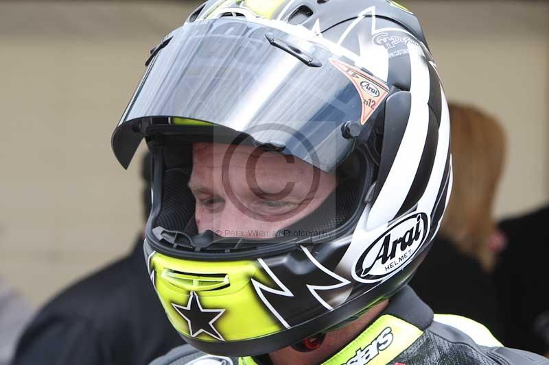 Mallory park Leicestershire;Mallory park photographs;Motorcycle action photographs;classic bikes;event digital images;eventdigitalimages;mallory park;no limits trackday;peter wileman photography;vintage bikes;vintage motorcycles;vmcc festival 1000 bikes