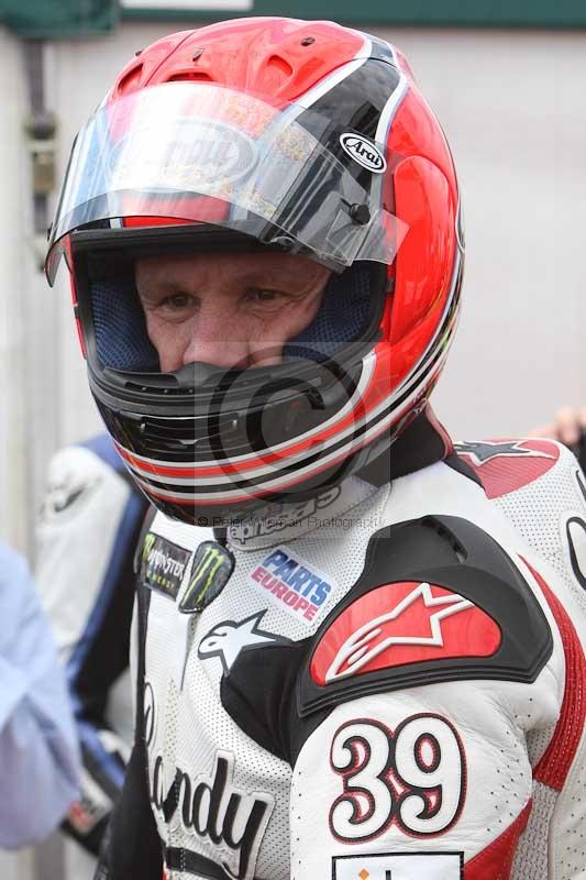 Mallory park Leicestershire;Mallory park photographs;Motorcycle action photographs;classic bikes;event digital images;eventdigitalimages;mallory park;no limits trackday;peter wileman photography;vintage bikes;vintage motorcycles;vmcc festival 1000 bikes