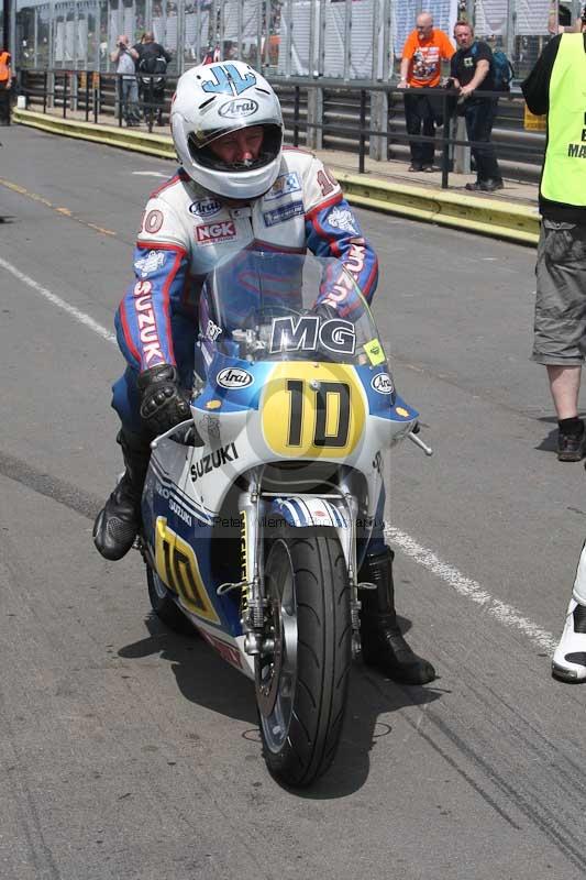 Mallory park Leicestershire;Mallory park photographs;Motorcycle action photographs;classic bikes;event digital images;eventdigitalimages;mallory park;no limits trackday;peter wileman photography;vintage bikes;vintage motorcycles;vmcc festival 1000 bikes