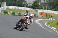 Mallory-park-Leicestershire;Mallory-park-photographs;Motorcycle-action-photographs;classic-bikes;event-digital-images;eventdigitalimages;mallory-park;no-limits-trackday;peter-wileman-photography;vintage-bikes;vintage-motorcycles;vmcc-festival-1000-bikes