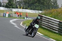 Mallory-park-Leicestershire;Mallory-park-photographs;Motorcycle-action-photographs;classic-bikes;event-digital-images;eventdigitalimages;mallory-park;no-limits-trackday;peter-wileman-photography;vintage-bikes;vintage-motorcycles;vmcc-festival-1000-bikes