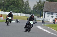 Mallory-park-Leicestershire;Mallory-park-photographs;Motorcycle-action-photographs;classic-bikes;event-digital-images;eventdigitalimages;mallory-park;no-limits-trackday;peter-wileman-photography;vintage-bikes;vintage-motorcycles;vmcc-festival-1000-bikes