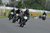 Mallory-park-Leicestershire;Mallory-park-photographs;Motorcycle-action-photographs;classic-bikes;event-digital-images;eventdigitalimages;mallory-park;no-limits-trackday;peter-wileman-photography;vintage-bikes;vintage-motorcycles;vmcc-festival-1000-bikes