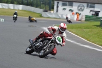 Mallory-park-Leicestershire;Mallory-park-photographs;Motorcycle-action-photographs;classic-bikes;event-digital-images;eventdigitalimages;mallory-park;no-limits-trackday;peter-wileman-photography;vintage-bikes;vintage-motorcycles;vmcc-festival-1000-bikes