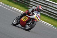 Mallory-park-Leicestershire;Mallory-park-photographs;Motorcycle-action-photographs;classic-bikes;event-digital-images;eventdigitalimages;mallory-park;no-limits-trackday;peter-wileman-photography;vintage-bikes;vintage-motorcycles;vmcc-festival-1000-bikes