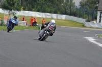 Mallory-park-Leicestershire;Mallory-park-photographs;Motorcycle-action-photographs;classic-bikes;event-digital-images;eventdigitalimages;mallory-park;no-limits-trackday;peter-wileman-photography;vintage-bikes;vintage-motorcycles;vmcc-festival-1000-bikes