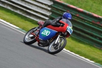 Mallory-park-Leicestershire;Mallory-park-photographs;Motorcycle-action-photographs;classic-bikes;event-digital-images;eventdigitalimages;mallory-park;no-limits-trackday;peter-wileman-photography;vintage-bikes;vintage-motorcycles;vmcc-festival-1000-bikes