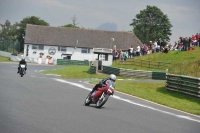 Mallory-park-Leicestershire;Mallory-park-photographs;Motorcycle-action-photographs;classic-bikes;event-digital-images;eventdigitalimages;mallory-park;no-limits-trackday;peter-wileman-photography;vintage-bikes;vintage-motorcycles;vmcc-festival-1000-bikes