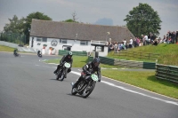 Mallory-park-Leicestershire;Mallory-park-photographs;Motorcycle-action-photographs;classic-bikes;event-digital-images;eventdigitalimages;mallory-park;no-limits-trackday;peter-wileman-photography;vintage-bikes;vintage-motorcycles;vmcc-festival-1000-bikes