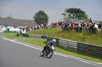 Mallory-park-Leicestershire;Mallory-park-photographs;Motorcycle-action-photographs;classic-bikes;event-digital-images;eventdigitalimages;mallory-park;no-limits-trackday;peter-wileman-photography;vintage-bikes;vintage-motorcycles;vmcc-festival-1000-bikes