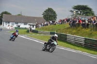 Mallory-park-Leicestershire;Mallory-park-photographs;Motorcycle-action-photographs;classic-bikes;event-digital-images;eventdigitalimages;mallory-park;no-limits-trackday;peter-wileman-photography;vintage-bikes;vintage-motorcycles;vmcc-festival-1000-bikes