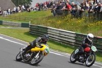 Mallory-park-Leicestershire;Mallory-park-photographs;Motorcycle-action-photographs;classic-bikes;event-digital-images;eventdigitalimages;mallory-park;no-limits-trackday;peter-wileman-photography;vintage-bikes;vintage-motorcycles;vmcc-festival-1000-bikes