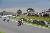 Mallory-park-Leicestershire;Mallory-park-photographs;Motorcycle-action-photographs;classic-bikes;event-digital-images;eventdigitalimages;mallory-park;no-limits-trackday;peter-wileman-photography;vintage-bikes;vintage-motorcycles;vmcc-festival-1000-bikes
