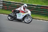 Mallory-park-Leicestershire;Mallory-park-photographs;Motorcycle-action-photographs;classic-bikes;event-digital-images;eventdigitalimages;mallory-park;no-limits-trackday;peter-wileman-photography;vintage-bikes;vintage-motorcycles;vmcc-festival-1000-bikes