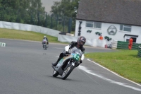 Mallory-park-Leicestershire;Mallory-park-photographs;Motorcycle-action-photographs;classic-bikes;event-digital-images;eventdigitalimages;mallory-park;no-limits-trackday;peter-wileman-photography;vintage-bikes;vintage-motorcycles;vmcc-festival-1000-bikes