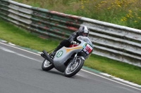 Mallory-park-Leicestershire;Mallory-park-photographs;Motorcycle-action-photographs;classic-bikes;event-digital-images;eventdigitalimages;mallory-park;no-limits-trackday;peter-wileman-photography;vintage-bikes;vintage-motorcycles;vmcc-festival-1000-bikes