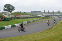 Mallory-park-Leicestershire;Mallory-park-photographs;Motorcycle-action-photographs;classic-bikes;event-digital-images;eventdigitalimages;mallory-park;no-limits-trackday;peter-wileman-photography;vintage-bikes;vintage-motorcycles;vmcc-festival-1000-bikes