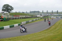 Mallory-park-Leicestershire;Mallory-park-photographs;Motorcycle-action-photographs;classic-bikes;event-digital-images;eventdigitalimages;mallory-park;no-limits-trackday;peter-wileman-photography;vintage-bikes;vintage-motorcycles;vmcc-festival-1000-bikes