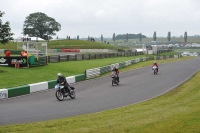 Mallory-park-Leicestershire;Mallory-park-photographs;Motorcycle-action-photographs;classic-bikes;event-digital-images;eventdigitalimages;mallory-park;no-limits-trackday;peter-wileman-photography;vintage-bikes;vintage-motorcycles;vmcc-festival-1000-bikes