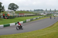 Mallory-park-Leicestershire;Mallory-park-photographs;Motorcycle-action-photographs;classic-bikes;event-digital-images;eventdigitalimages;mallory-park;no-limits-trackday;peter-wileman-photography;vintage-bikes;vintage-motorcycles;vmcc-festival-1000-bikes