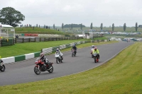 Mallory-park-Leicestershire;Mallory-park-photographs;Motorcycle-action-photographs;classic-bikes;event-digital-images;eventdigitalimages;mallory-park;no-limits-trackday;peter-wileman-photography;vintage-bikes;vintage-motorcycles;vmcc-festival-1000-bikes