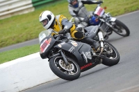 Mallory-park-Leicestershire;Mallory-park-photographs;Motorcycle-action-photographs;classic-bikes;event-digital-images;eventdigitalimages;mallory-park;no-limits-trackday;peter-wileman-photography;vintage-bikes;vintage-motorcycles;vmcc-festival-1000-bikes