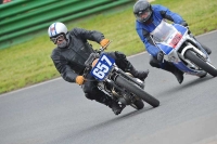 Mallory-park-Leicestershire;Mallory-park-photographs;Motorcycle-action-photographs;classic-bikes;event-digital-images;eventdigitalimages;mallory-park;no-limits-trackday;peter-wileman-photography;vintage-bikes;vintage-motorcycles;vmcc-festival-1000-bikes