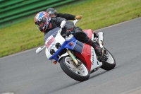 Mallory-park-Leicestershire;Mallory-park-photographs;Motorcycle-action-photographs;classic-bikes;event-digital-images;eventdigitalimages;mallory-park;no-limits-trackday;peter-wileman-photography;vintage-bikes;vintage-motorcycles;vmcc-festival-1000-bikes